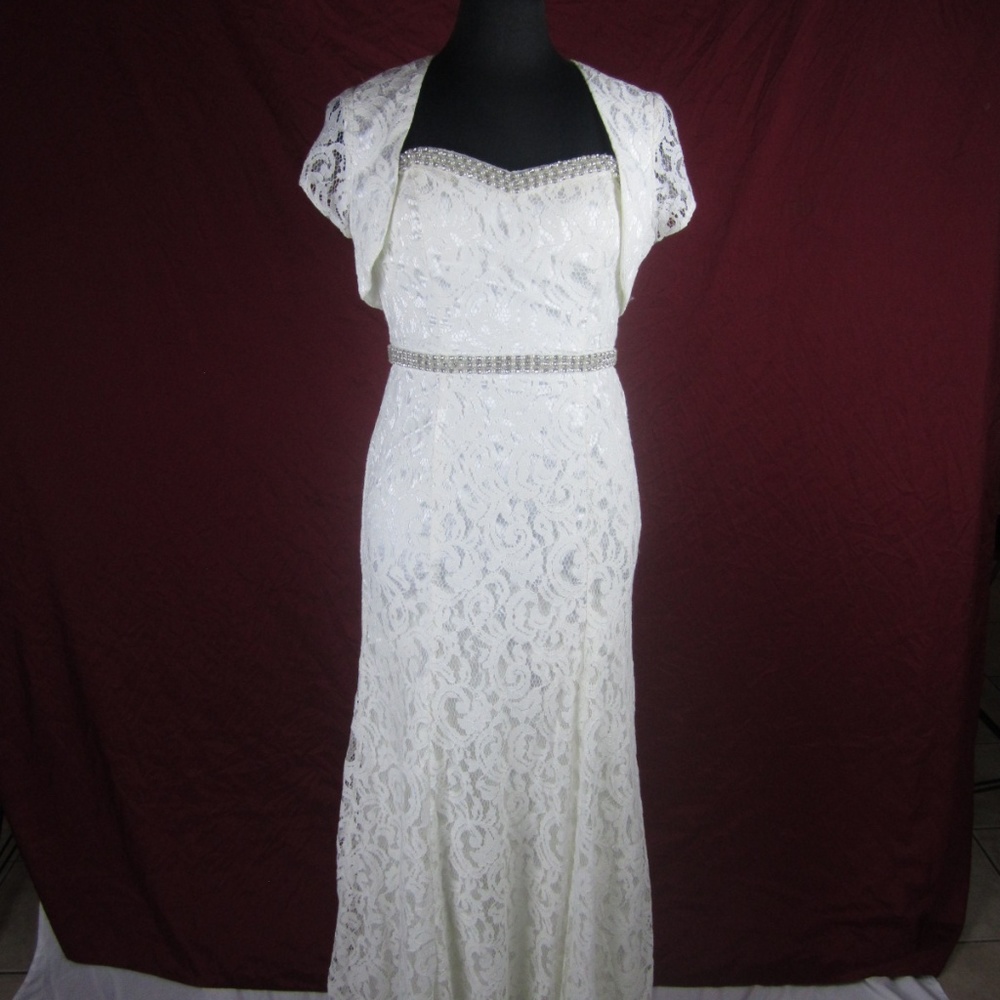 Cindy Long Ivory Lace Dress Size Large